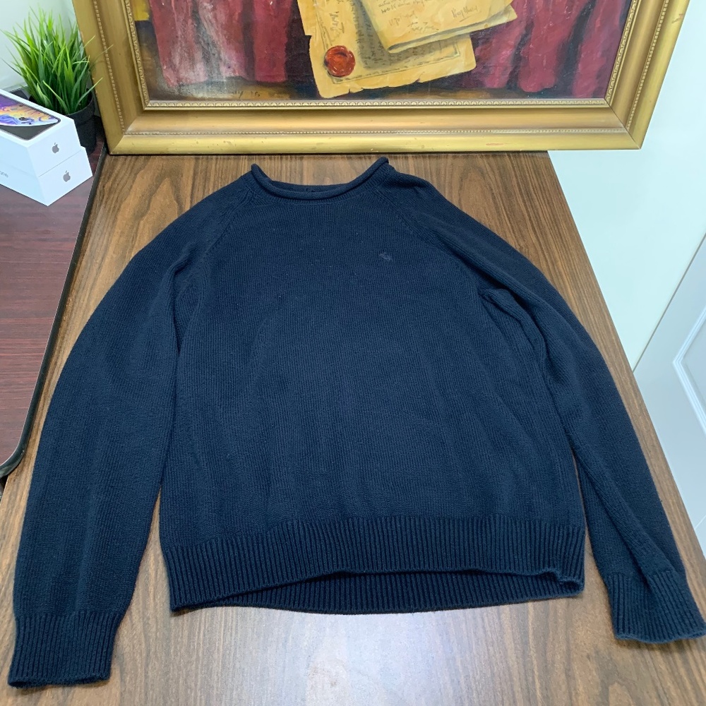 NEW: Authentic Abercrombie & Fitch Sweater